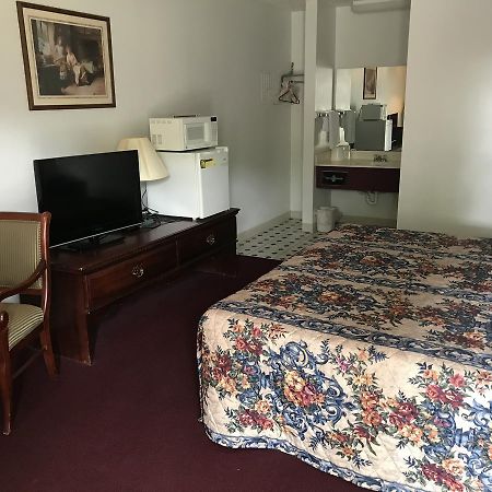 Royal Inn Albany Bagian luar foto