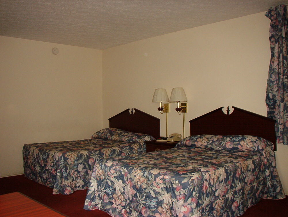 Royal Inn Albany Bagian luar foto